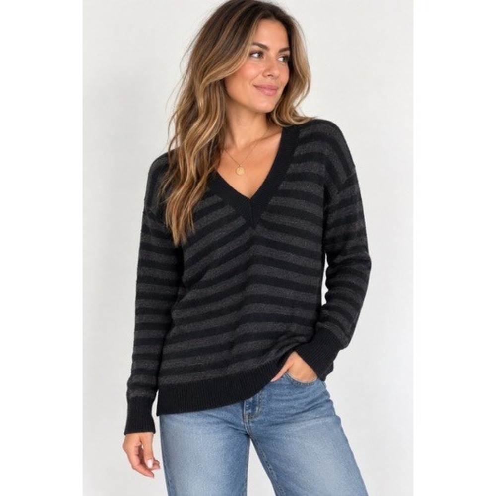 Banana Republic Extra Fine Italian Merino Wool V-Neck Striped Sweater XS Black